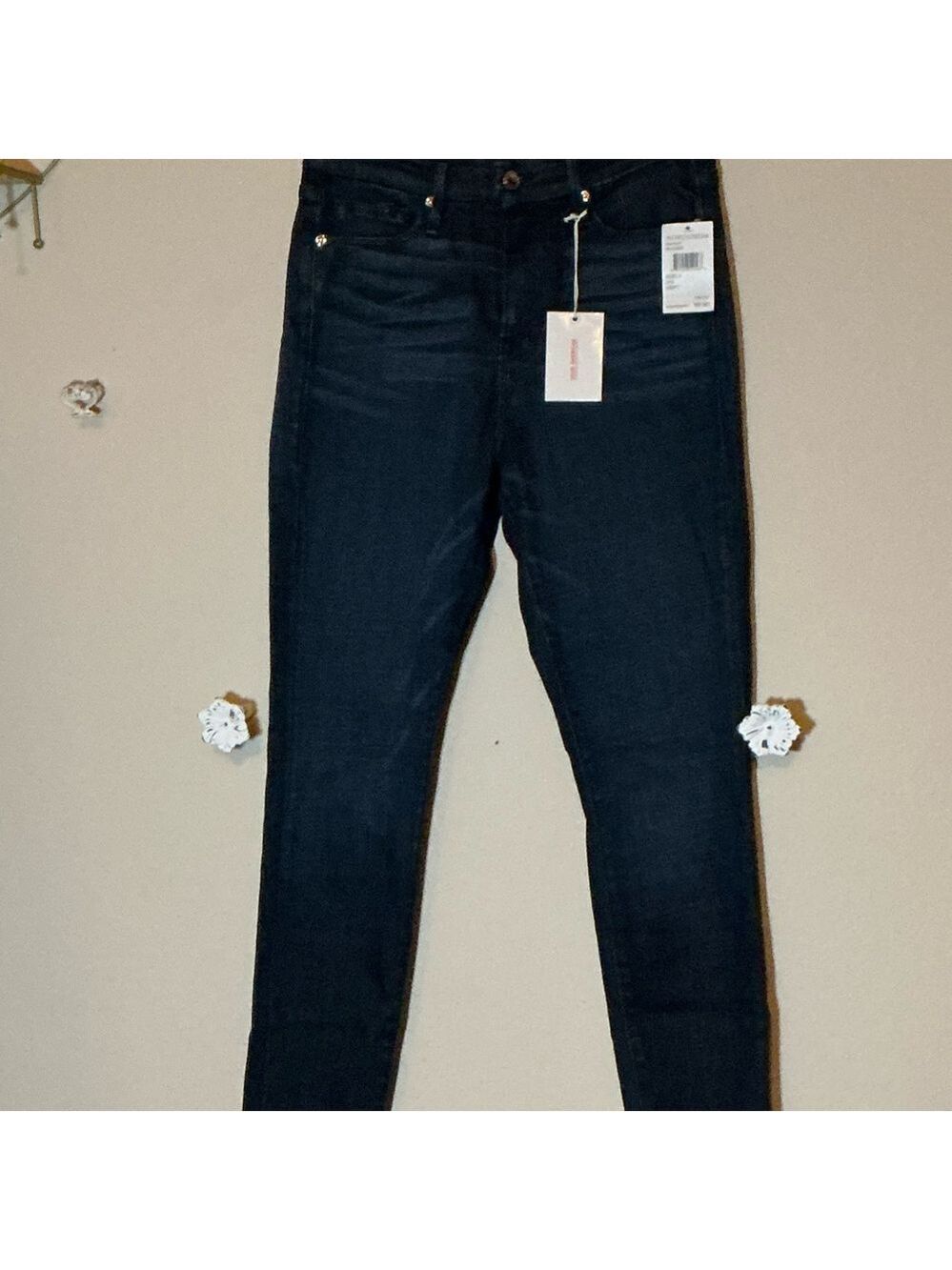 NWT Good American Good Waist Jean Size 4/27